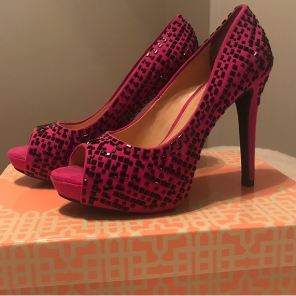 Brand new Giani Bini gorgeous heels
